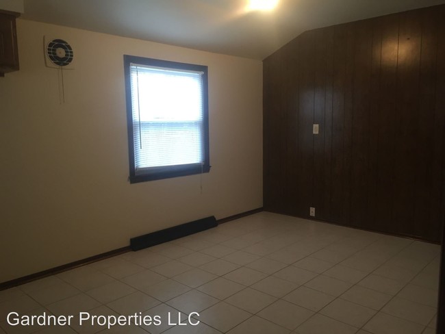 Foto del edificio - 8609 W Mill Rd