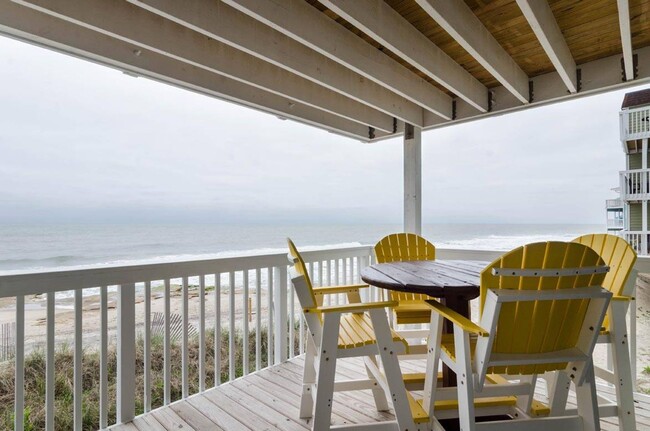 Building Photo - 2110 Surfrider Ct