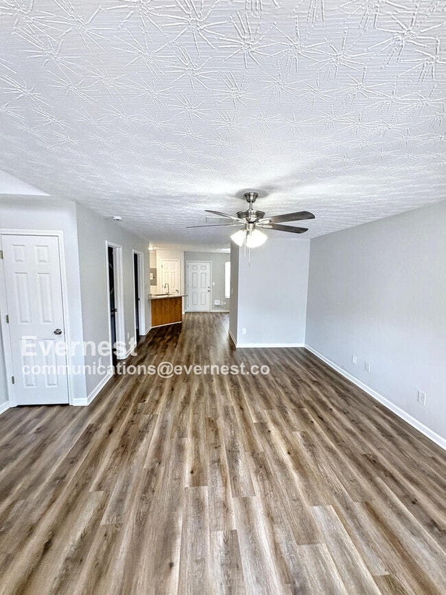 Building Photo - 2730 Marlin Dr