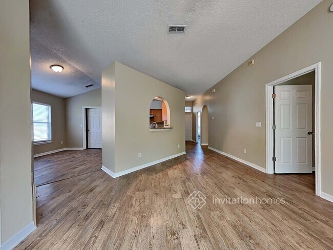 Building Photo - 10725 Orchard Walk Terrace