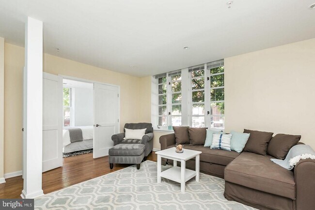 Foto del edificio - 1714 Park Ave