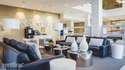 Foto principal - 8075 SW 73rd Ave