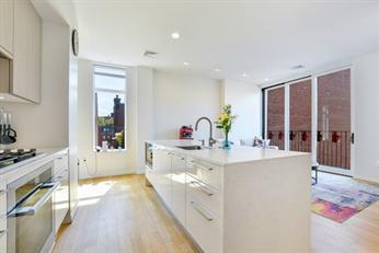 Building Photo - 7 E Springfield St