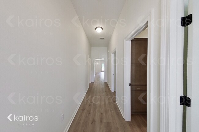 Foto del edificio - 110 Teddy Ln