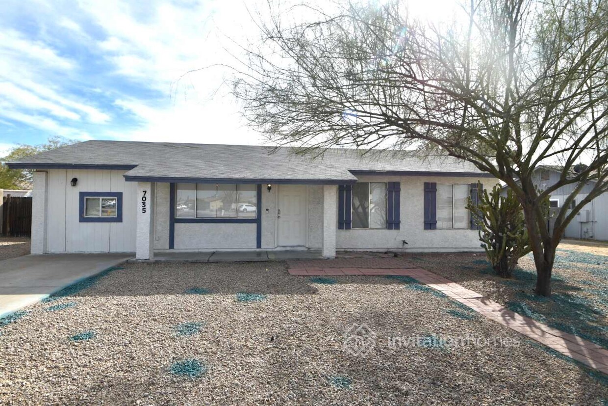 Foto principal - 7035 W Sunnyslope Ln