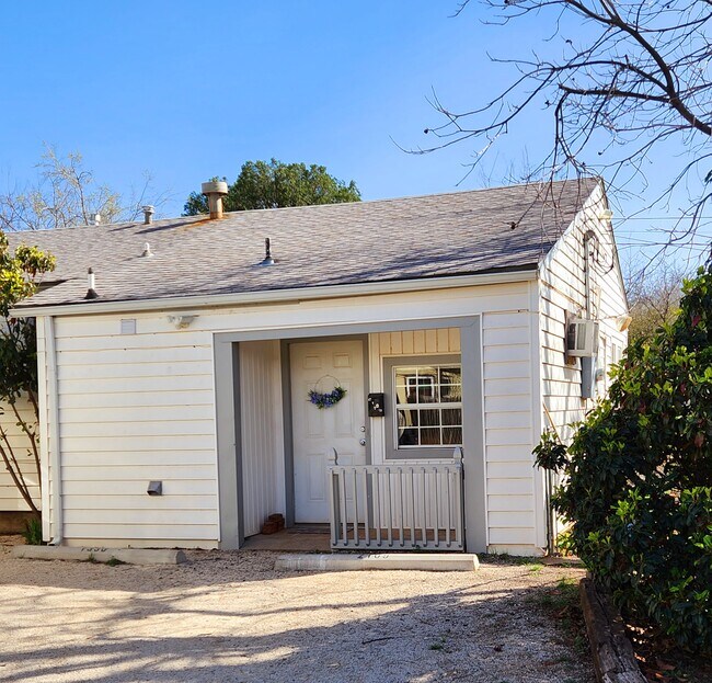 Building Photo - 2109 N 14th St