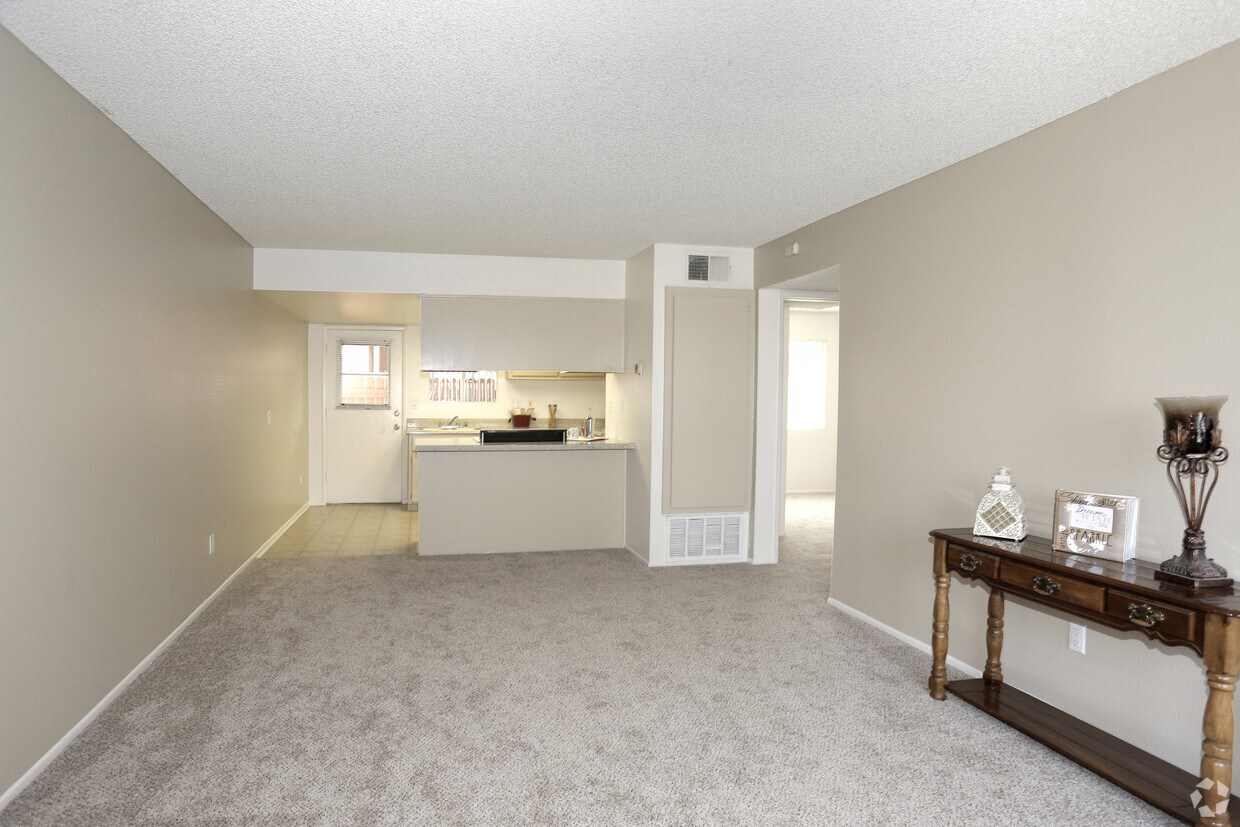 Foto principal - Mayberry Colony Apartments