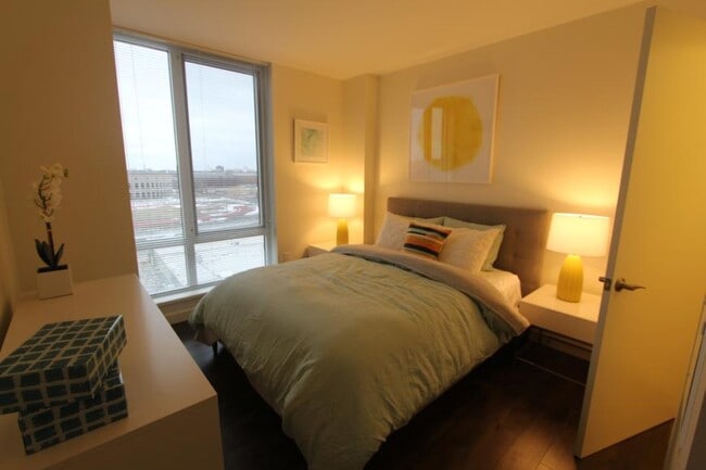 Building Photo - 1.0 bedroom in Allston Massachusetts 02134