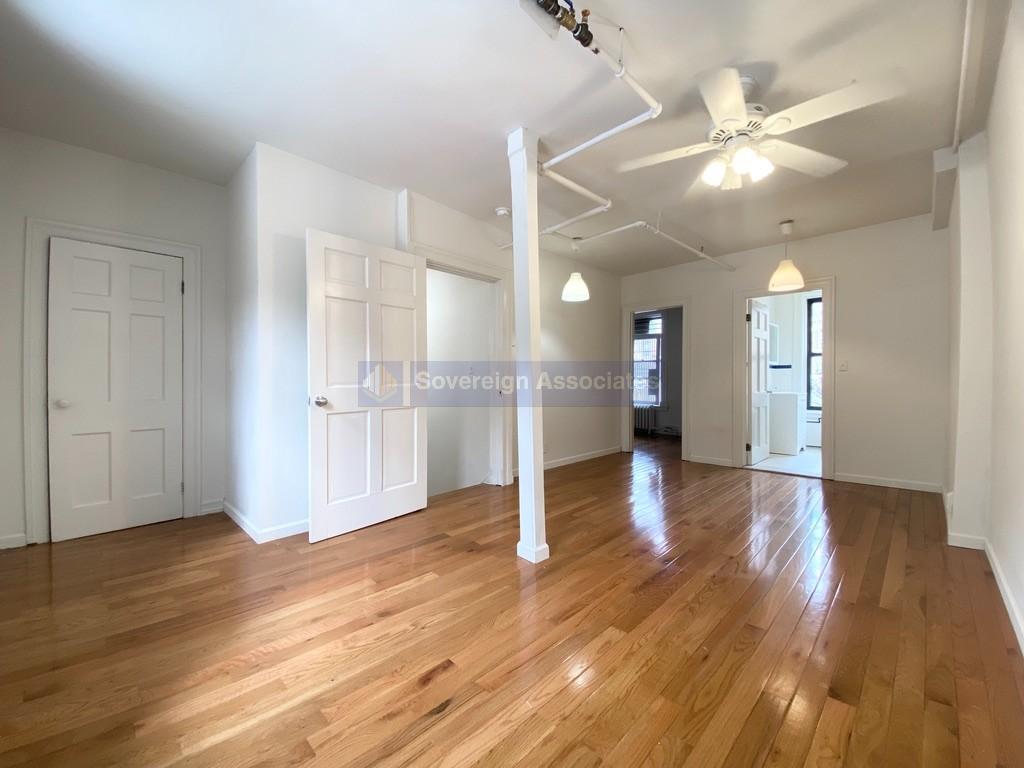 Primary Photo - 529 West 113th Street