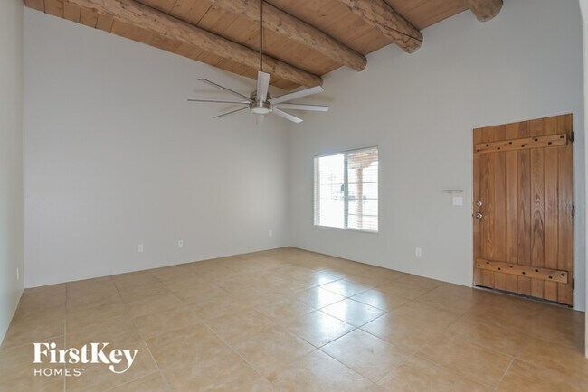 Building Photo - 5255 S Renewal Ln