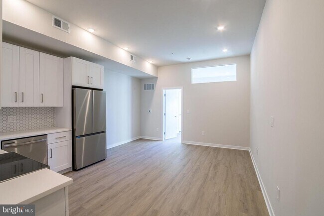 Foto del edificio - 1330 S Patton St