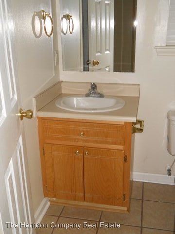 3 Br 2 Bath House 2417 Seth Place Unit A For Rent In Building Photo 3 Br 2 Bath House 2417 Seth Place Unit A