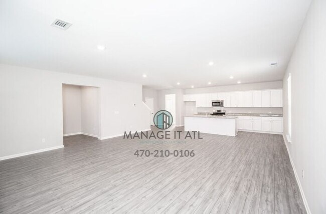 Foto del edificio - Brand New 4 Bedroom home