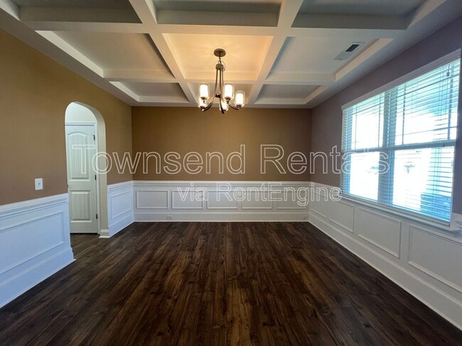 Building Photo - 4411 Low Oak Ct