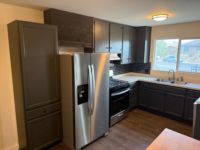 Foto del edificio - 7225 Inca St