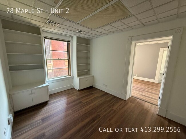 Foto del edificio - 78 Maple St