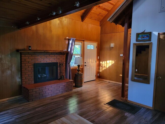 Foto del edificio - 27868 Holly Ln