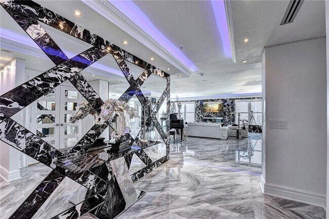 Foto del edificio - 3334 Peachtree St NE