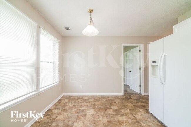 Foto del edificio - 6819 Wood Gate Way
