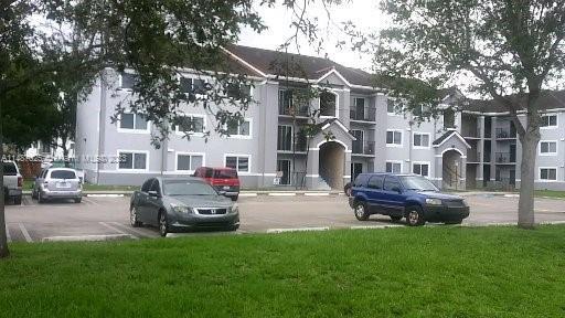 Building Photo - 8520 SW 212th St