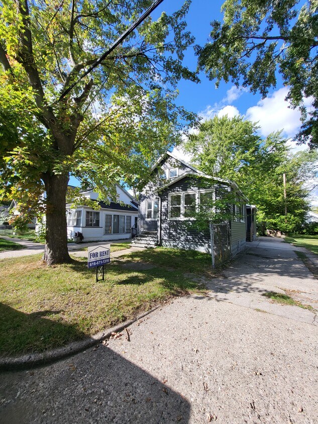 Foto principal - 372 Orchard Ave