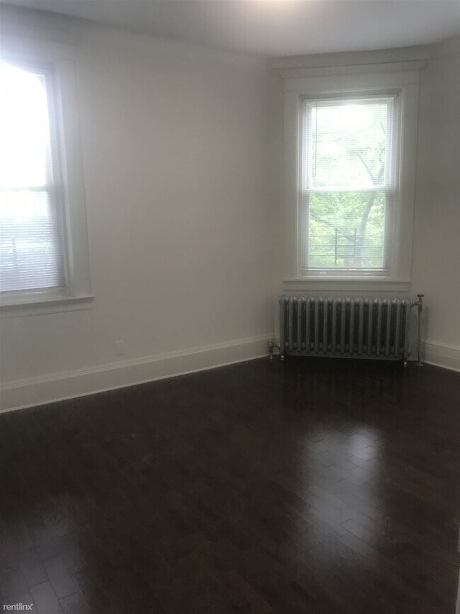 Foto del edificio - 266 Palisade Ave