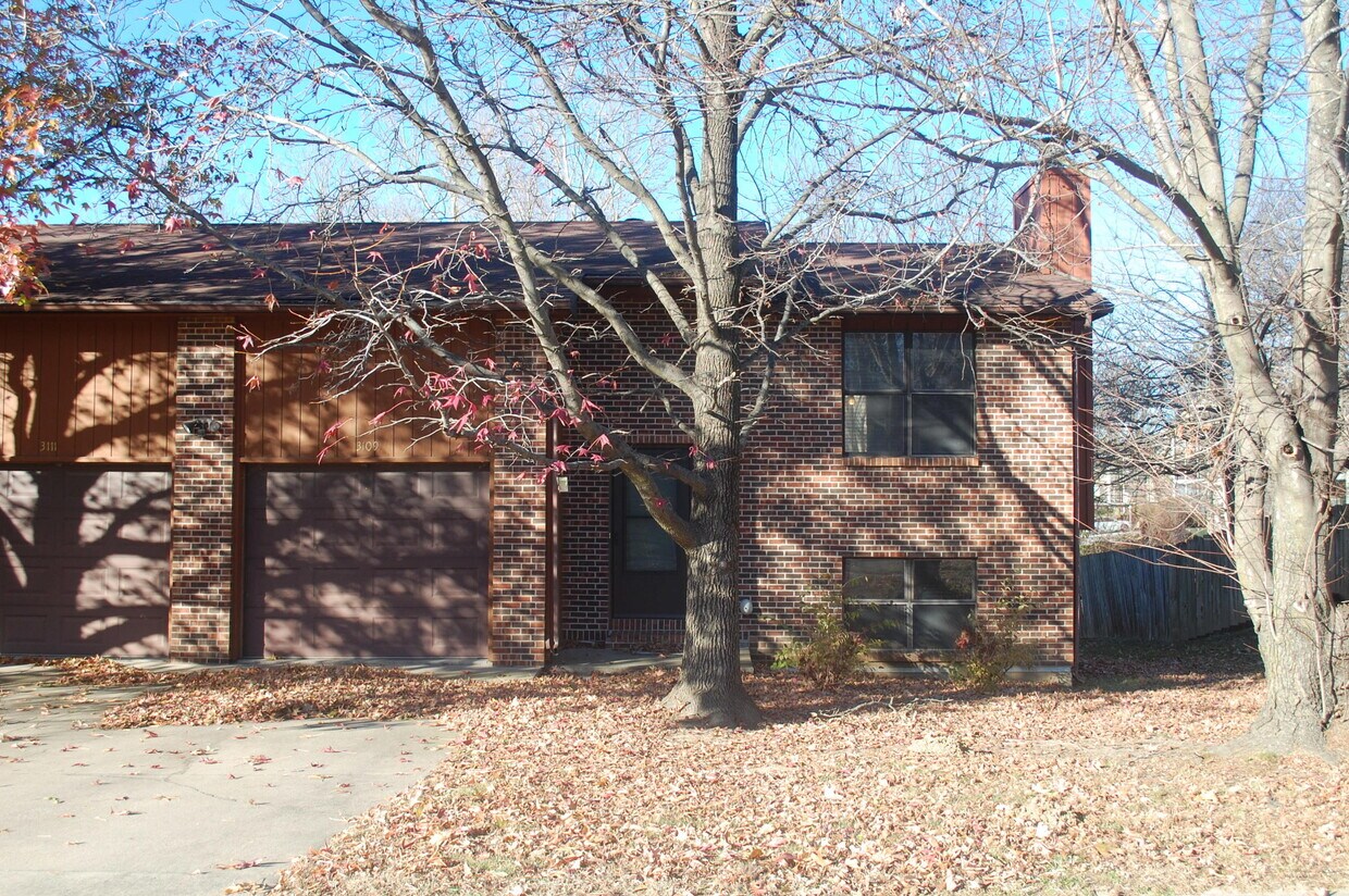 Primary Photo - 3109 W Worley St