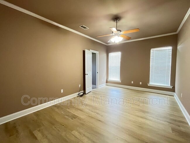 Building Photo - 38695 Red Bud Lane