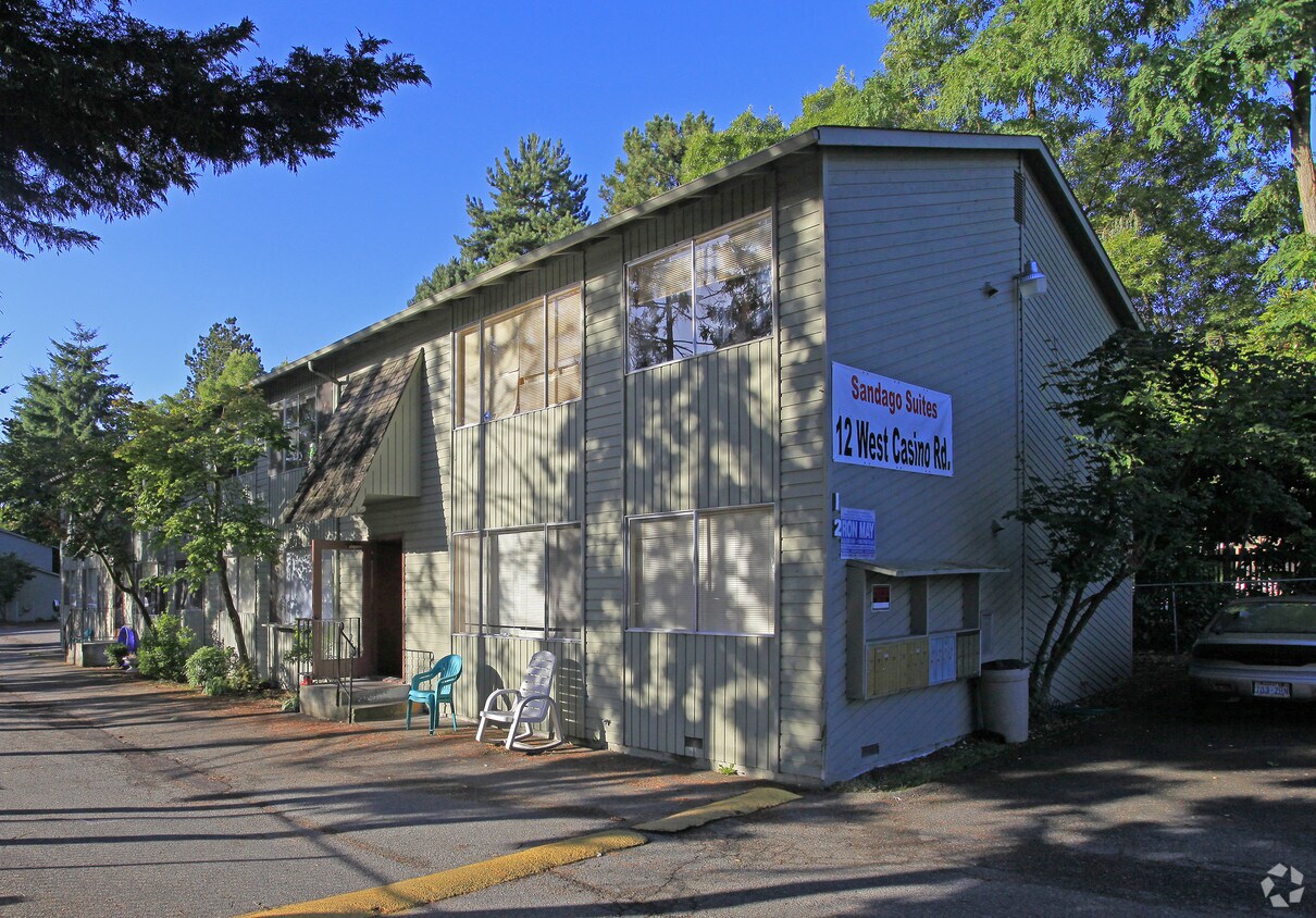 12 West Apartments Everett Wa Apartments Com