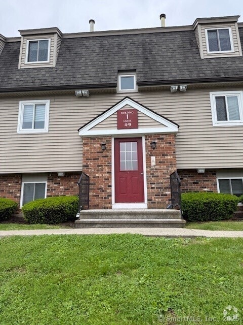 Building Photo - 6 Evergreene Rd