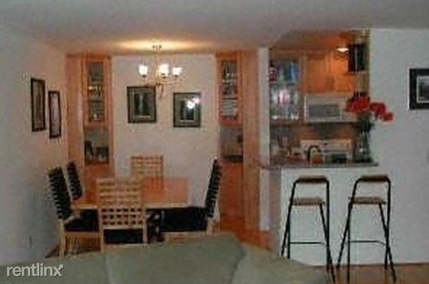 Primary Photo - 2 br, 2 bath Condo - 8535 W Knoll Dr