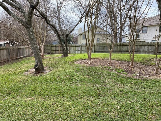 Foto del edificio - 12325 Los Indios Trail