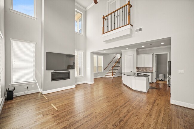 Foto del edificio - 1227 Creekside Acres Ct