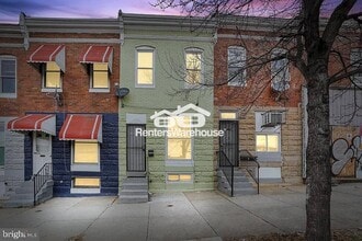 Building Photo - 2704 Wilkens Ave