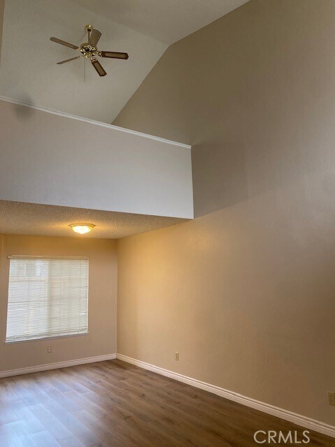 Foto del edificio - 7337 Belpine Pl