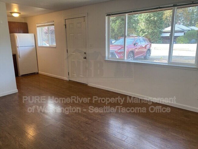 Foto del edificio - 15501 Grant Ave SW