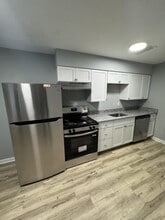 Building Photo - 2083 Cosmos Dr