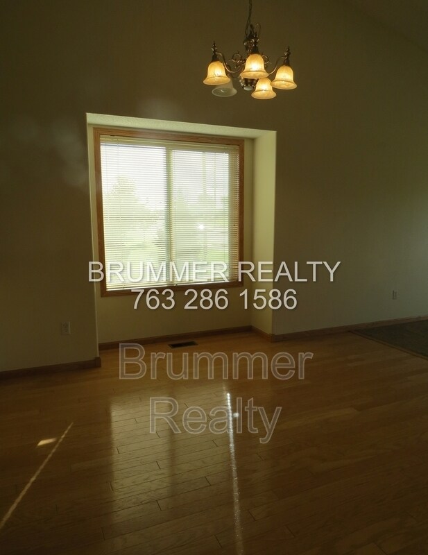 5546 154th Ct NW, Ramsey, MN 55303 Townhome Rentals in Ramsey MN