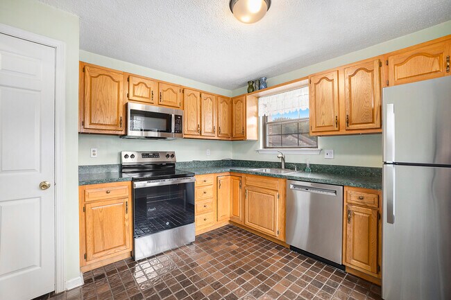 cocina 2 - 50 Rittenhouse Ct