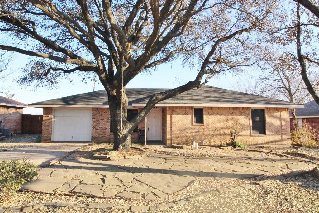 Primary Photo - 707 W Avenue F