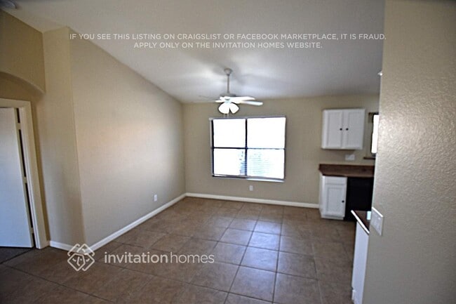 Building Photo - 2361 E Pinto Dr