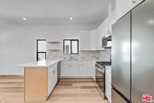 Foto del edificio - 616 N Vista St