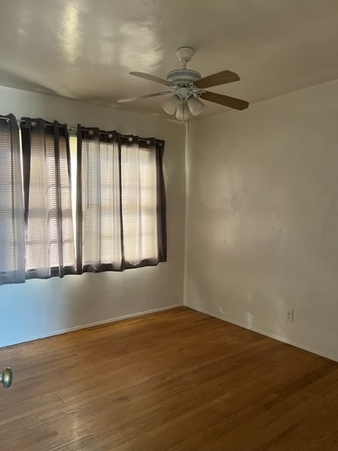 Bedroom - 522 W 22nd St