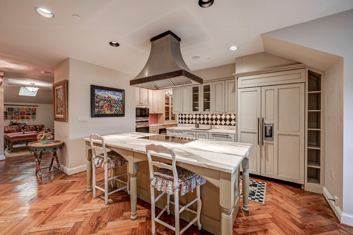 2331 Old Court Rd Unit 500, Baltimore, MD 21208 Condo for Rent in