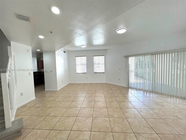 Building Photo - 11503 NW 89th St