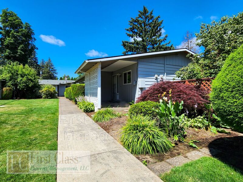 Primary Photo - 1117 NE 181st Ave
