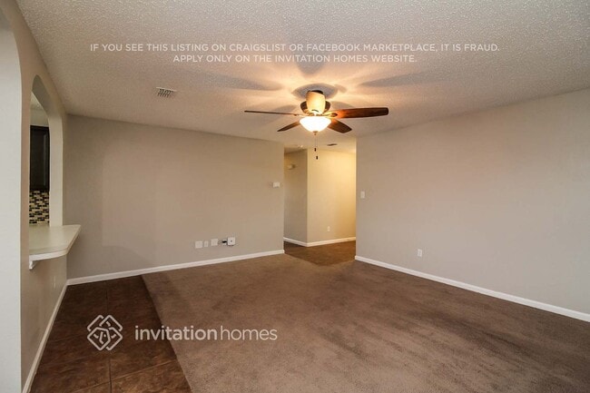 Building Photo - 2807 Custer Dr