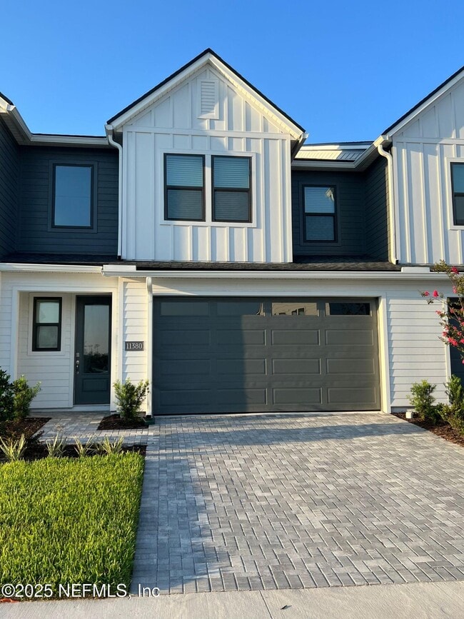 Building Photo - 11380 Newtonian Blvd