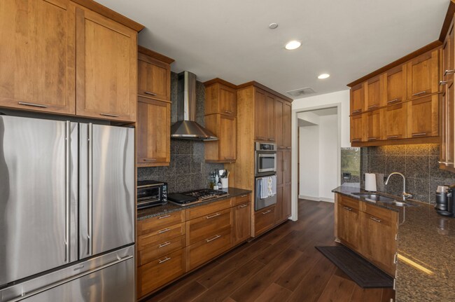 Foto del edificio - 700 W 31st St