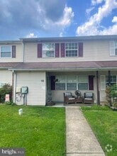 Building Photo - 13 Brighton Ct